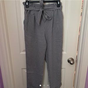 women’s plaid black and white pants